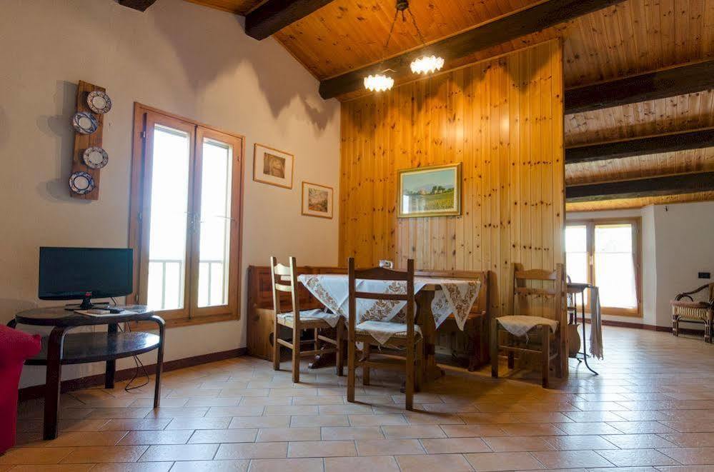 Agriturismo Ca'De'Gatti Faenza Eksteriør bilde